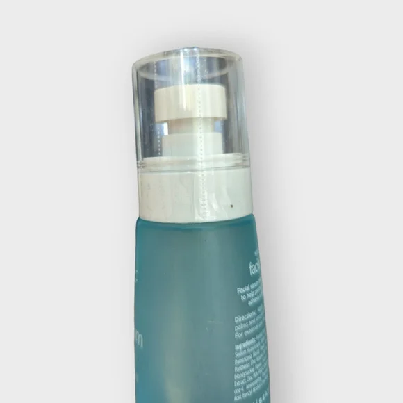 Vital Beauty Hydrating Boost Facial Serum Hyaluronic Acid + Aloe 2 Oz 59 ml NEW - Picture 3 of 3